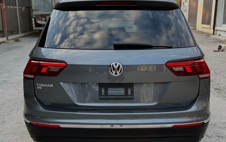 Volkswagen Tiguan II, 2020 год, 2 450 000 рублей, 5 фотография