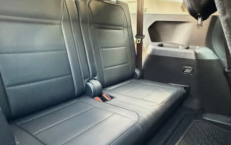 Volkswagen Tiguan II, 2020 год, 2 450 000 рублей, 15 фотография