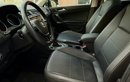 Volkswagen Tiguan II, 2020 год, 2 450 000 рублей, 18 фотография