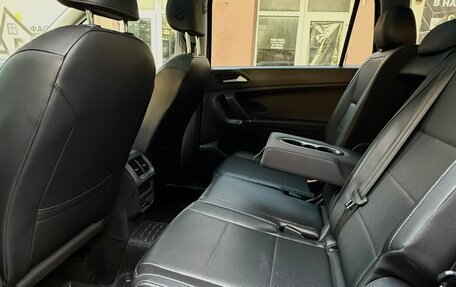 Volkswagen Tiguan II, 2020 год, 2 450 000 рублей, 20 фотография