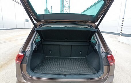 Volkswagen Tiguan II, 2018 год, 2 000 000 рублей, 5 фотография