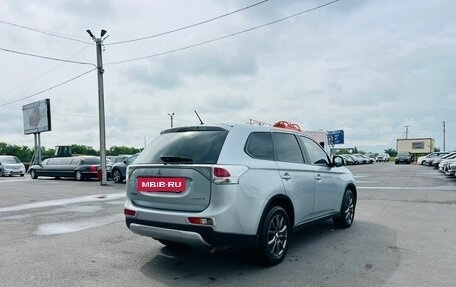 Mitsubishi Outlander III рестайлинг 3, 2014 год, 1 649 000 рублей, 6 фотография