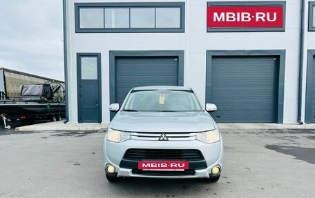 Mitsubishi Outlander III рестайлинг 3, 2014 год, 1 649 000 рублей, 9 фотография