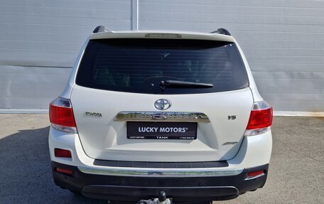 Toyota Highlander III, 2011 год, 1 870 000 рублей, 7 фотография