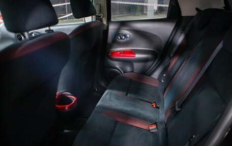 Nissan Juke II, 2012 год, 990 000 рублей, 11 фотография