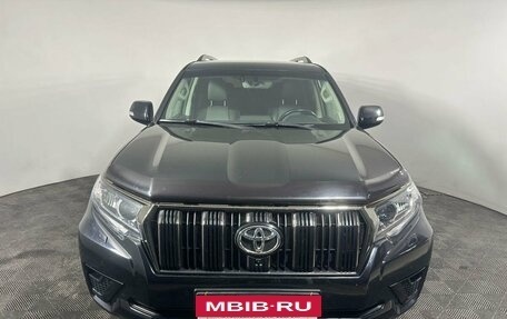 Toyota Land Cruiser Prado 150 рестайлинг 2, 2021 год, 6 200 000 рублей, 3 фотография