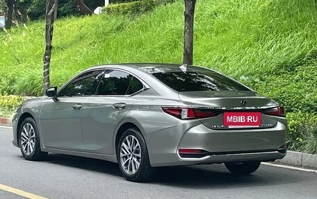 Lexus ES VII, 2021 год, 2 700 000 рублей, 4 фотография