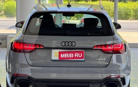 Audi RS 4, 2021 год, 6 850 000 рублей, 4 фотография