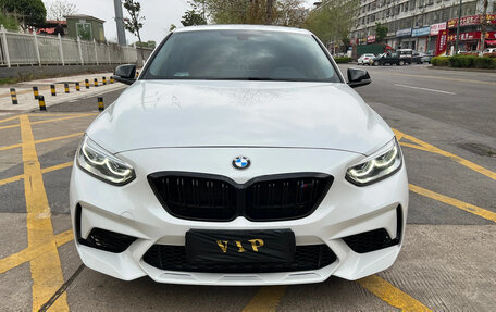 BMW 1 серия, 2021 год, 1 600 000 рублей, 2 фотография