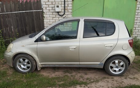 Toyota Vitz, 2002 год, 280 000 рублей, 2 фотография