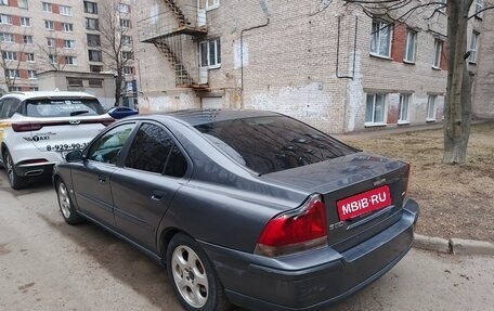 Volvo S60 III, 2004 год, 400 000 рублей, 3 фотография