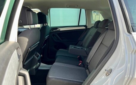 Volkswagen Tiguan II, 2017 год, 1 999 000 рублей, 17 фотография