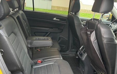 Volkswagen Teramont I, 2018 год, 3 200 000 рублей, 24 фотография