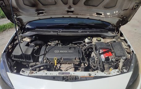 Opel Astra J, 2013 год, 1 050 000 рублей, 11 фотография