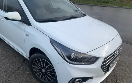 Hyundai Solaris II рестайлинг, 2017 год, 1 250 000 рублей, 3 фотография