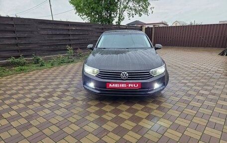 Volkswagen Passat B8 рестайлинг, 2015 год, 1 400 000 рублей, 3 фотография
