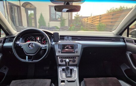 Volkswagen Passat B8 рестайлинг, 2015 год, 1 400 000 рублей, 10 фотография