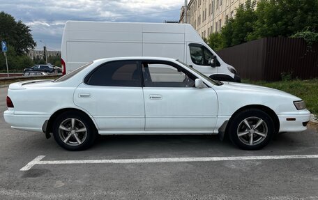 Toyota Vista, 1992 год, 210 000 рублей, 3 фотография