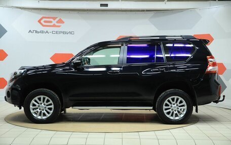 Toyota Land Cruiser Prado 150 рестайлинг 2, 2013 год, 3 390 000 рублей, 8 фотография
