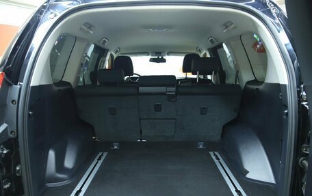 Toyota Land Cruiser Prado 150 рестайлинг 2, 2013 год, 3 390 000 рублей, 9 фотография