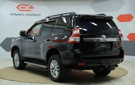 Toyota Land Cruiser Prado 150 рестайлинг 2, 2013 год, 3 390 000 рублей, 7 фотография
