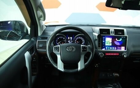 Toyota Land Cruiser Prado 150 рестайлинг 2, 2013 год, 3 390 000 рублей, 13 фотография