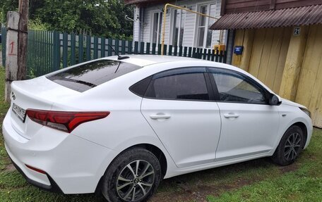 Hyundai Solaris II рестайлинг, 2017 год, 1 150 000 рублей, 4 фотография