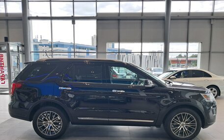 Ford Explorer VI, 2018 год, 3 099 000 рублей, 4 фотография