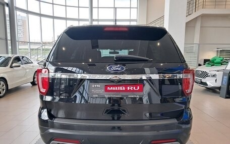 Ford Explorer VI, 2018 год, 3 099 000 рублей, 6 фотография