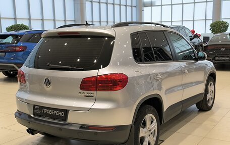 Volkswagen Tiguan I, 2015 год, 2 090 000 рублей, 5 фотография