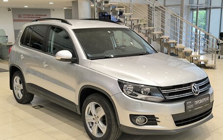 Volkswagen Tiguan I, 2015 год, 2 090 000 рублей, 3 фотография