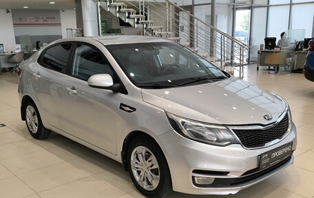 KIA Rio III рестайлинг, 2015 год, 660 000 рублей, 3 фотография