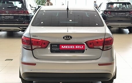 KIA Rio III рестайлинг, 2015 год, 660 000 рублей, 6 фотография