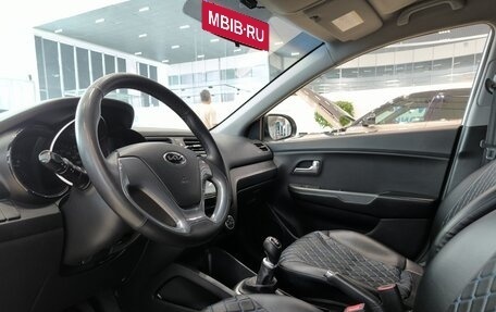 KIA Rio III рестайлинг, 2015 год, 660 000 рублей, 16 фотография