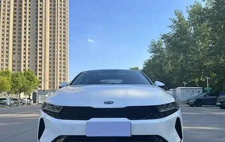 KIA K5, 2021 год, 1 830 000 рублей, 2 фотография