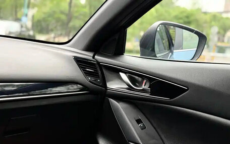 Mazda CX-4, 2022 год, 2 410 213 рублей, 18 фотография