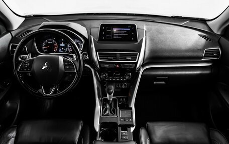 Mitsubishi Eclipse Cross, 2018 год, 1 899 000 рублей, 11 фотография