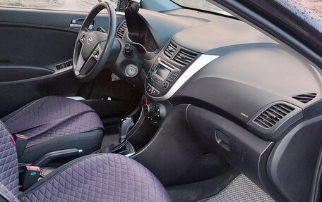 Hyundai Solaris II рестайлинг, 2014 год, 990 000 рублей, 8 фотография