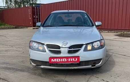 Nissan Almera, 2002 год, 150 000 рублей, 2 фотография