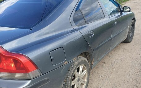 Volvo S60 III, 2003 год, 310 000 рублей, 3 фотография