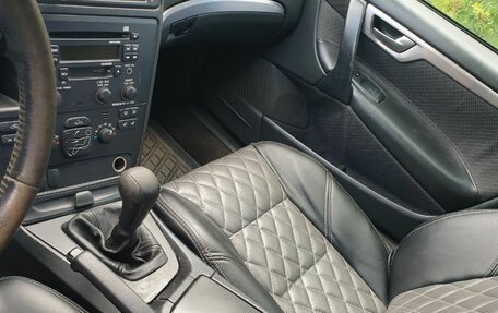 Volvo S60 III, 2003 год, 310 000 рублей, 7 фотография