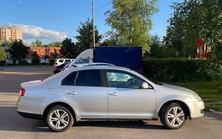 Volkswagen Jetta VI, 2007 год, 620 000 рублей, 5 фотография