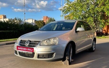 Volkswagen Jetta VI, 2007 год, 620 000 рублей, 3 фотография