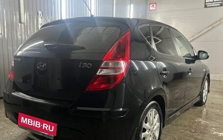 Hyundai i30 I, 2011 год, 850 000 рублей, 4 фотография