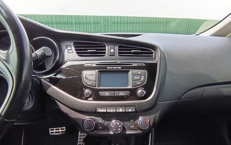 KIA cee'd III, 2014 год, 1 050 000 рублей, 10 фотография