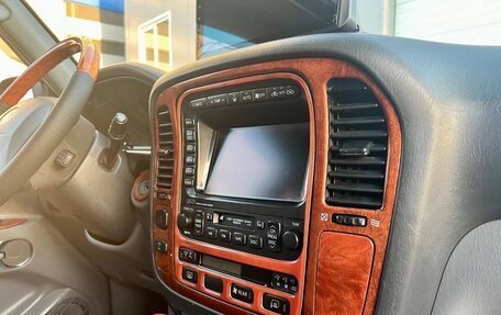 Lexus LX II, 2001 год, 1 389 000 рублей, 29 фотография