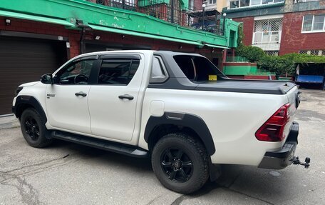 Toyota Hilux VIII, 2022 год, 7 000 000 рублей, 6 фотография