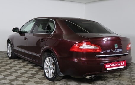 Skoda Superb III рестайлинг, 2011 год, 899 990 рублей, 6 фотография