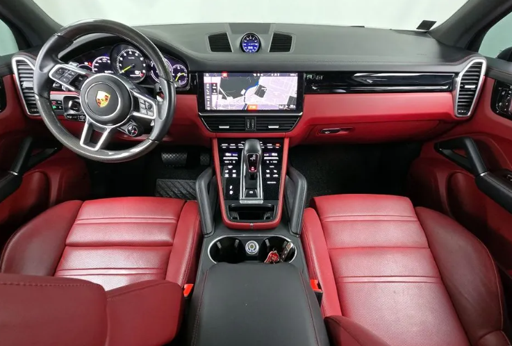 Porsche Cayenne S, 2021 год, 7 970 000 рублей, 5 фотография