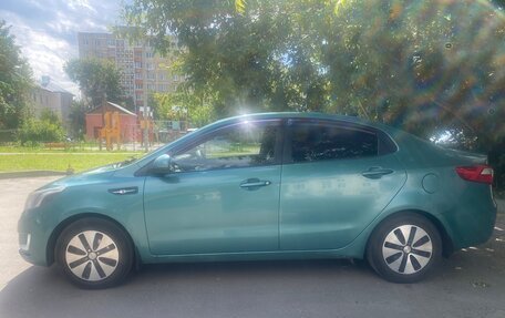 KIA Rio III рестайлинг, 2013 год, 750 000 рублей, 3 фотография